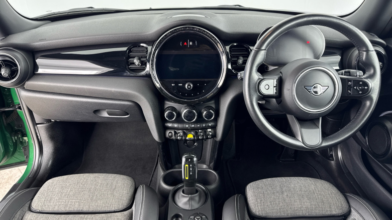 MINI Hatchback 135kW Cooper S Level 2 33kWh 3dr Auto Electric Hatchback